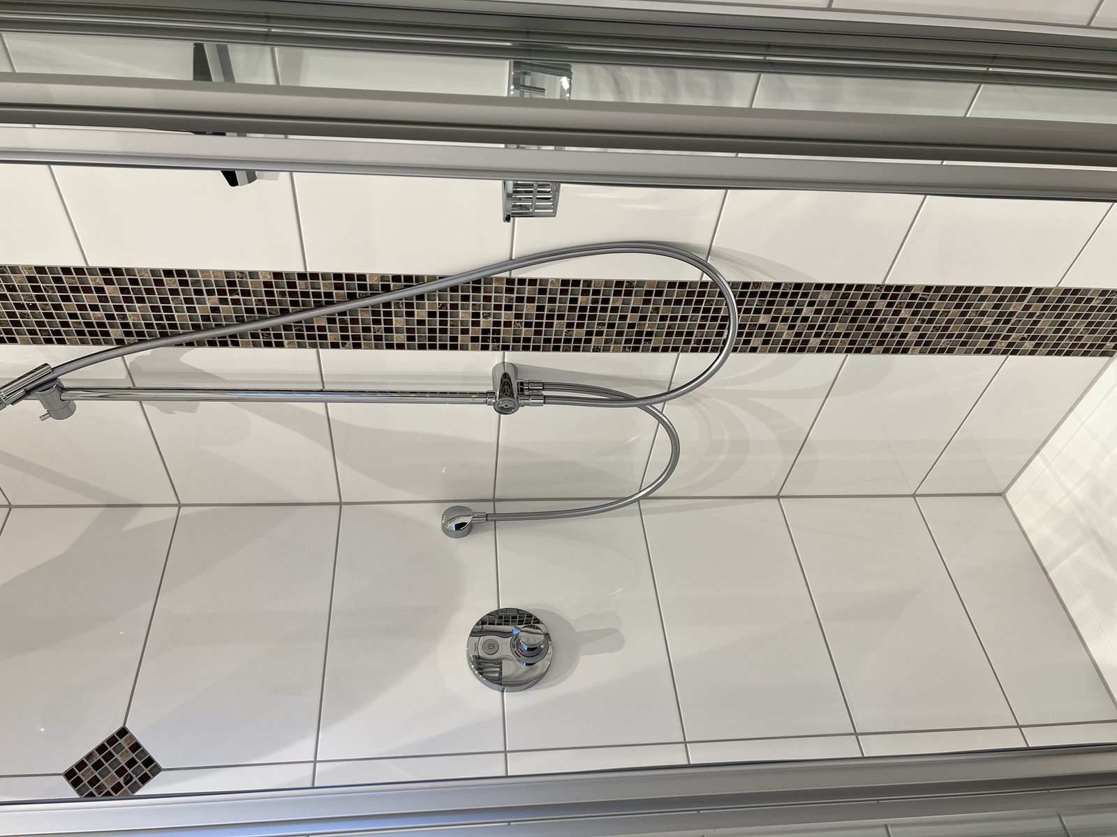 Badezimmer von Zimmer 3 mit Dusche